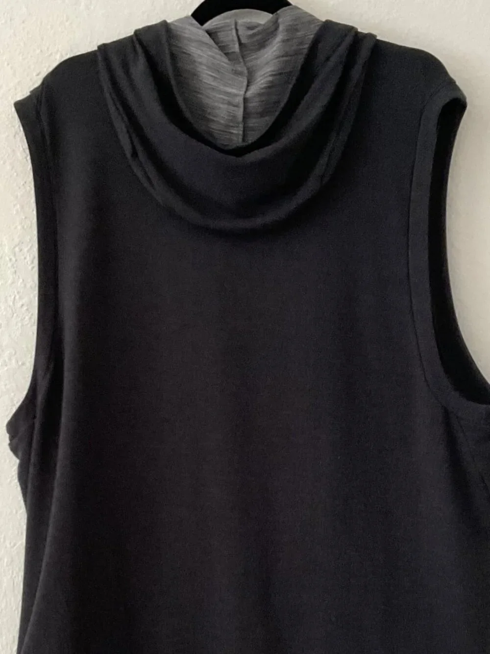 Nike Men’s Size XL Dri-Fit Touch Fleece Sleeveless Pullover Hoodie